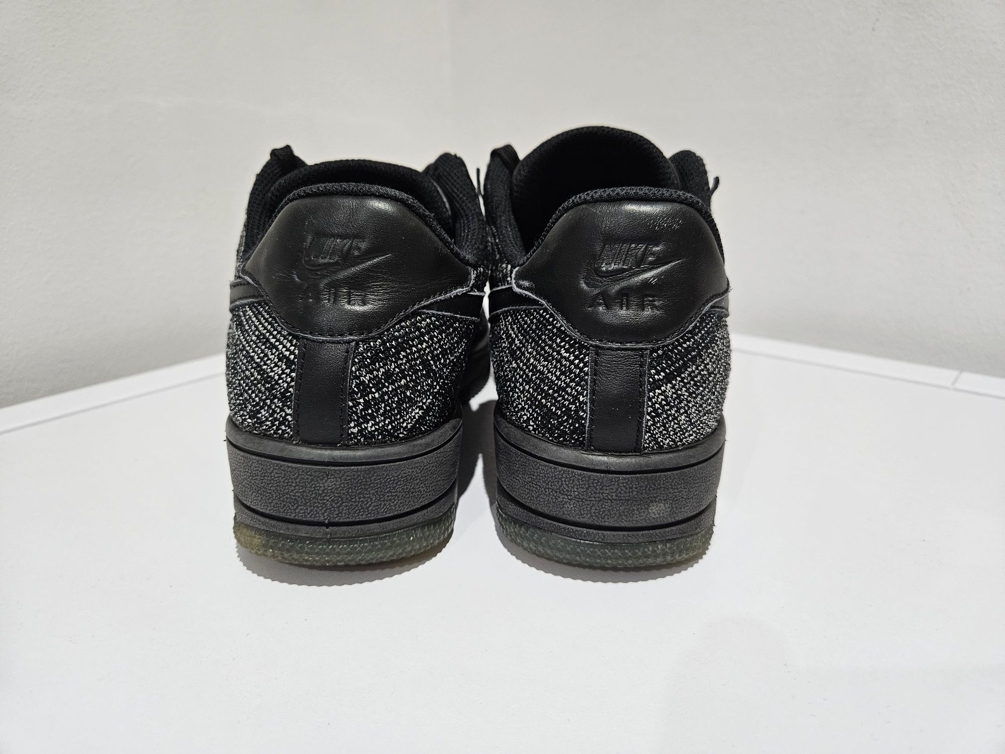 Nike Air Max 1 Flyknit - 40 номер маратонки