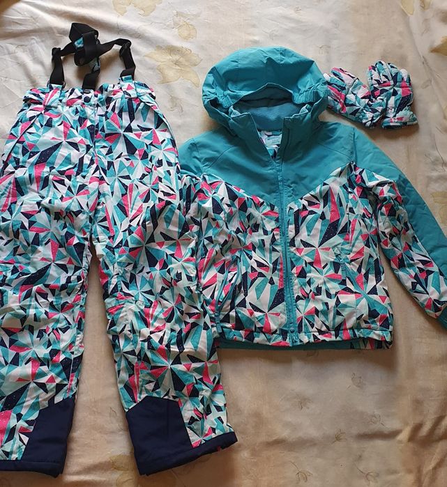 Costum ski fete 9-10 ani impecabil +manusi