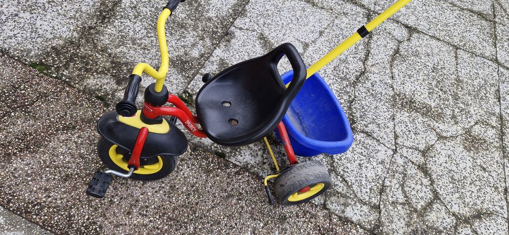 Tricicleta puky cu maner