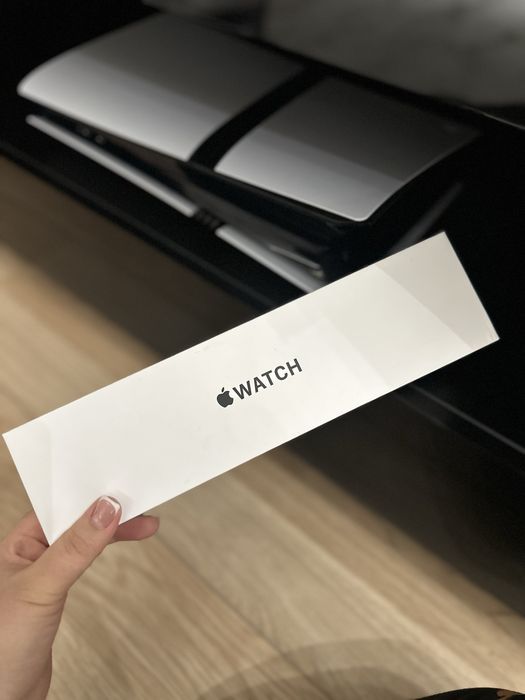 Смарт-часы Apple Watch SE 40mm