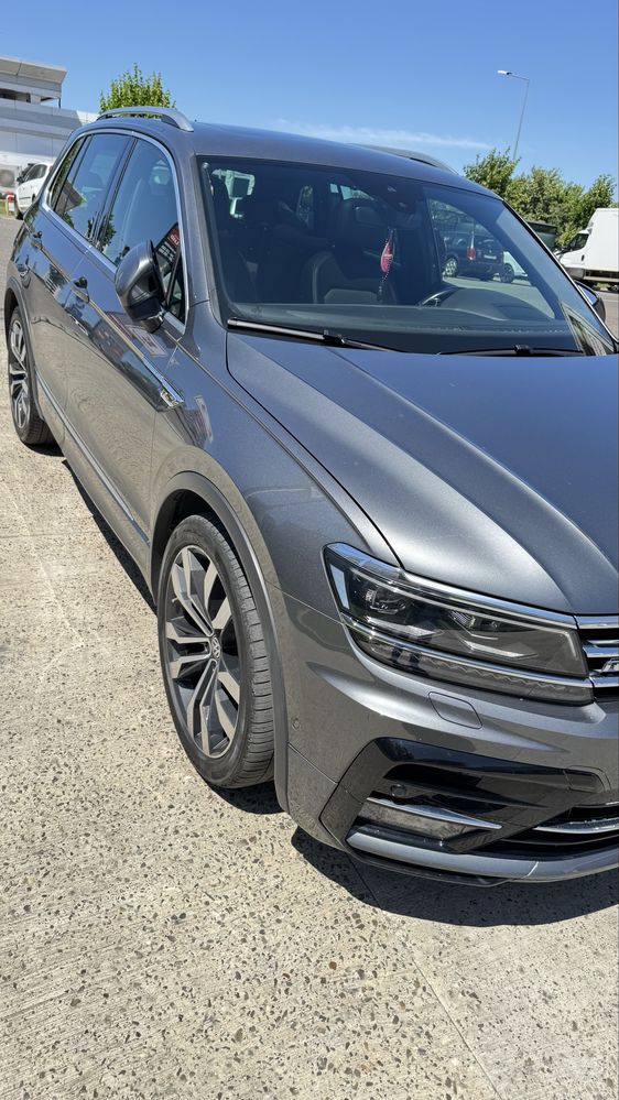 Volkswagen Tiguan R-LINE FULL