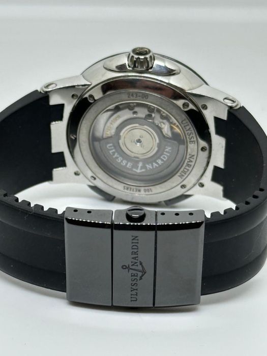 Продам часы Часы Ulysse Nardin Dual Time