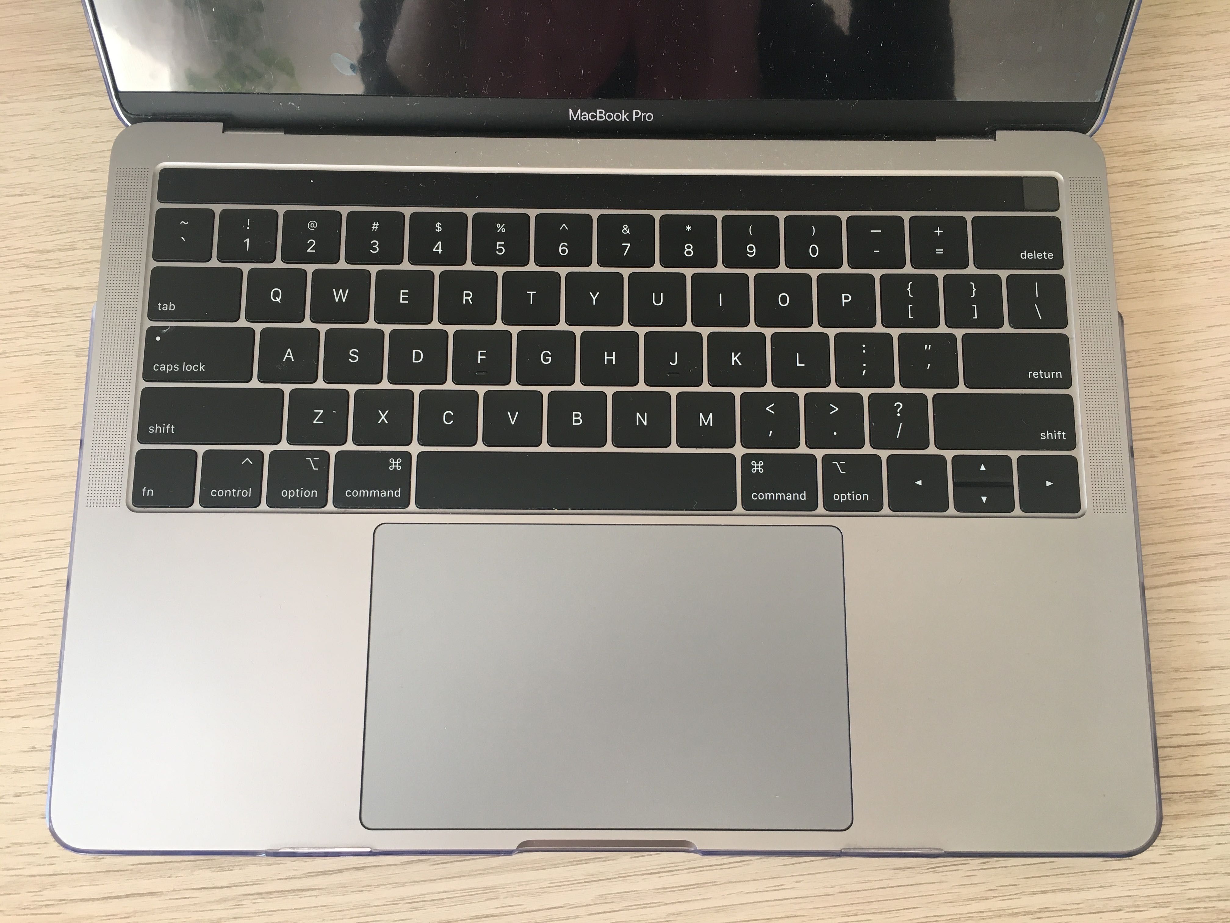 Laptop Macbook Pro impecabil - 13 inch / 256GB