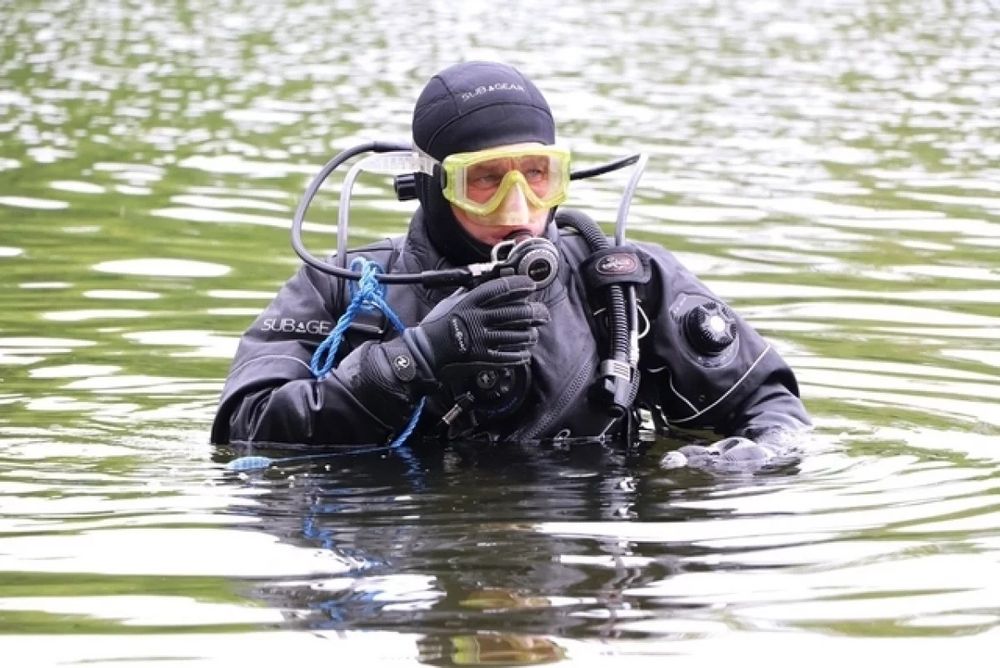 Водолазные(подводные) работы поиск утерянных вещей