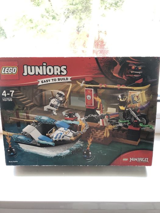 LEGO®️ Juniors Urmarirea lui Zane 10755