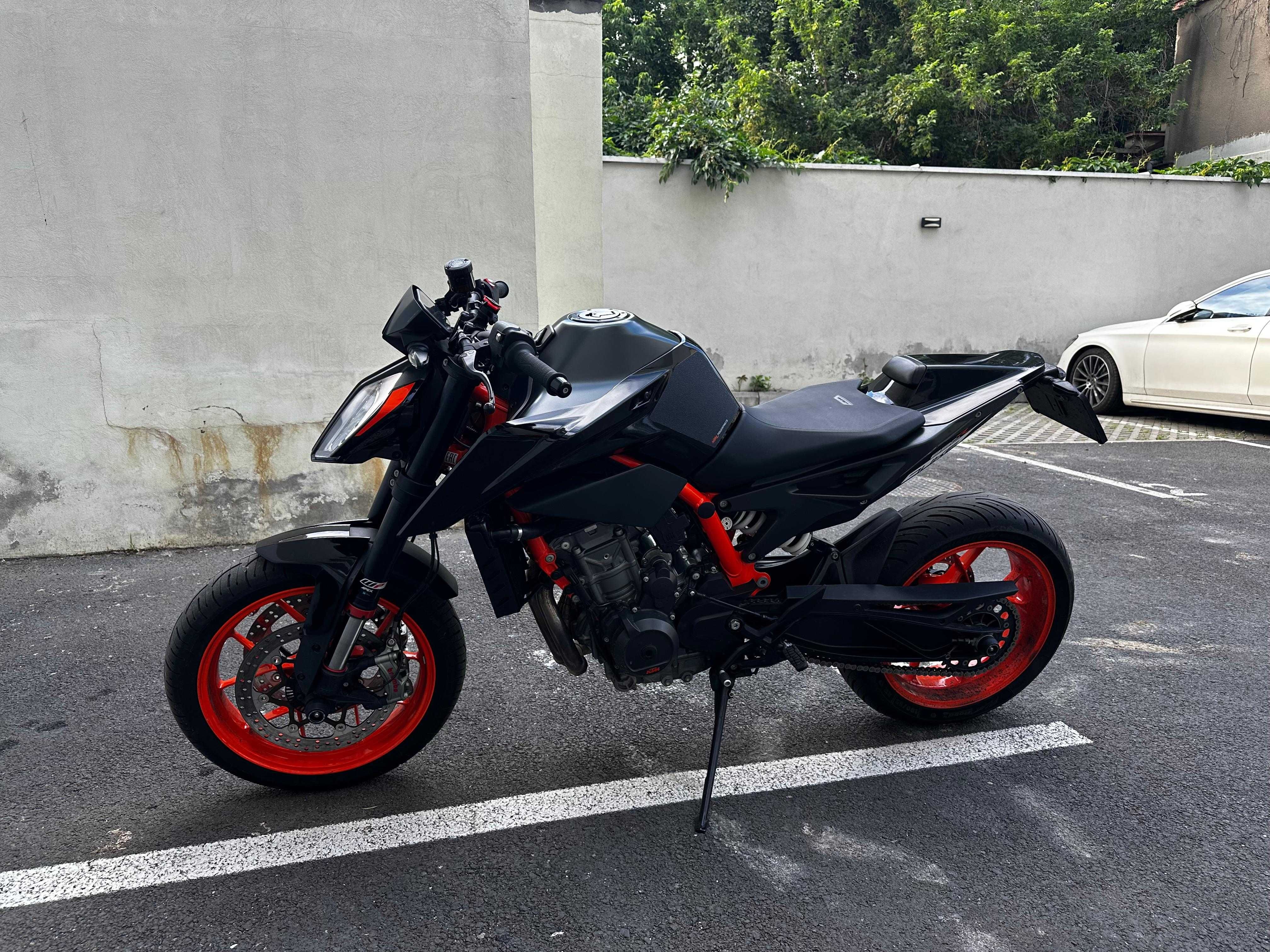 KTM Duke 890R 2021