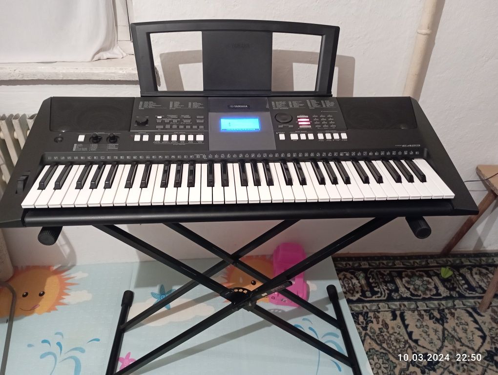 Yamaha psr e423 Сатылады