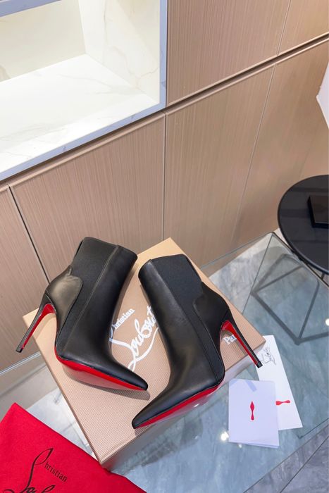 Cizme Christian Louboutin piele naturala pe stoc si pe comanda