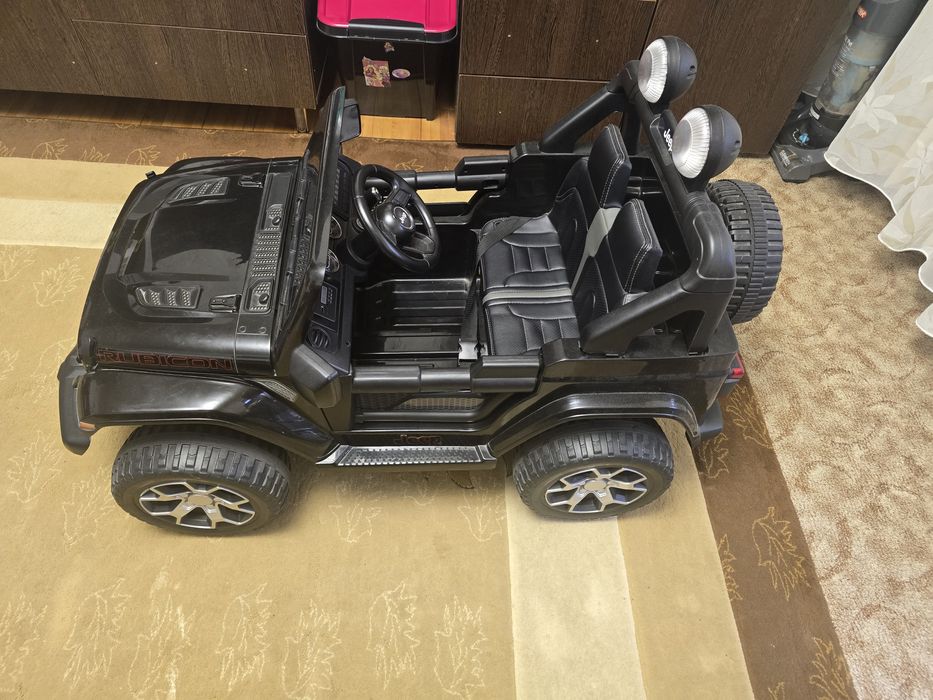 Masinita electrica copii Jeep Wrangler