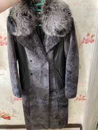 Продаю турецкое зимнее пальто