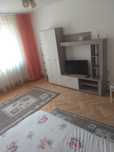 Inchiriez apartament 2 camere, decomandat, cf 1, zona piata garii