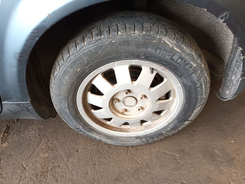 Dezmembrari  Audi A4 B6 (8E)  2000  > 2004 1.9 TDI Motorina