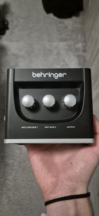 Behringer UM2 Uphoria