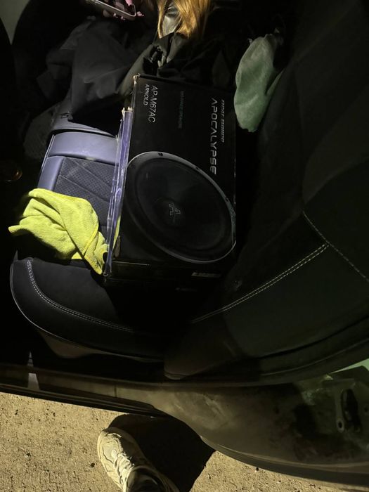 Продам две пары 16 арнольдов