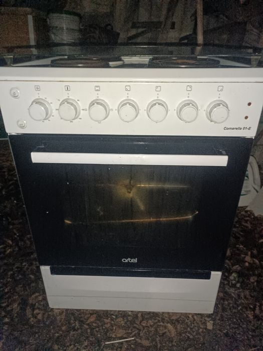 Продам плиту Artel comarella 01-e