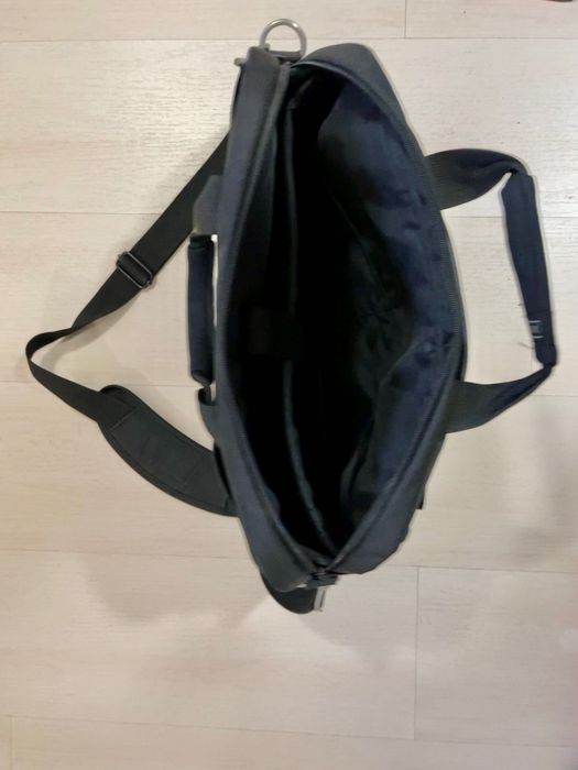 Geanta noua pentru laptop si acte