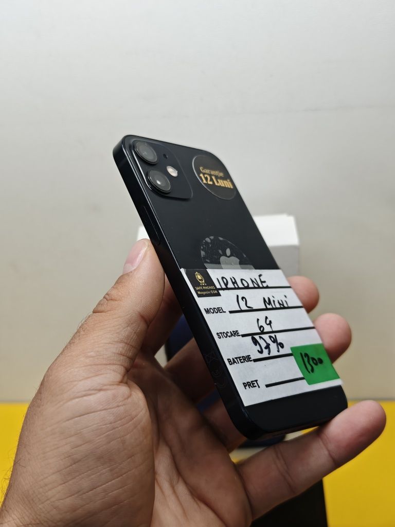 iPhone 12 mini 64 GB