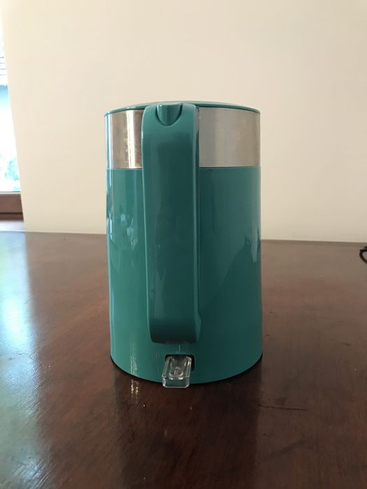 Hej!.vand fierbator Qilive nou!. 1,7L