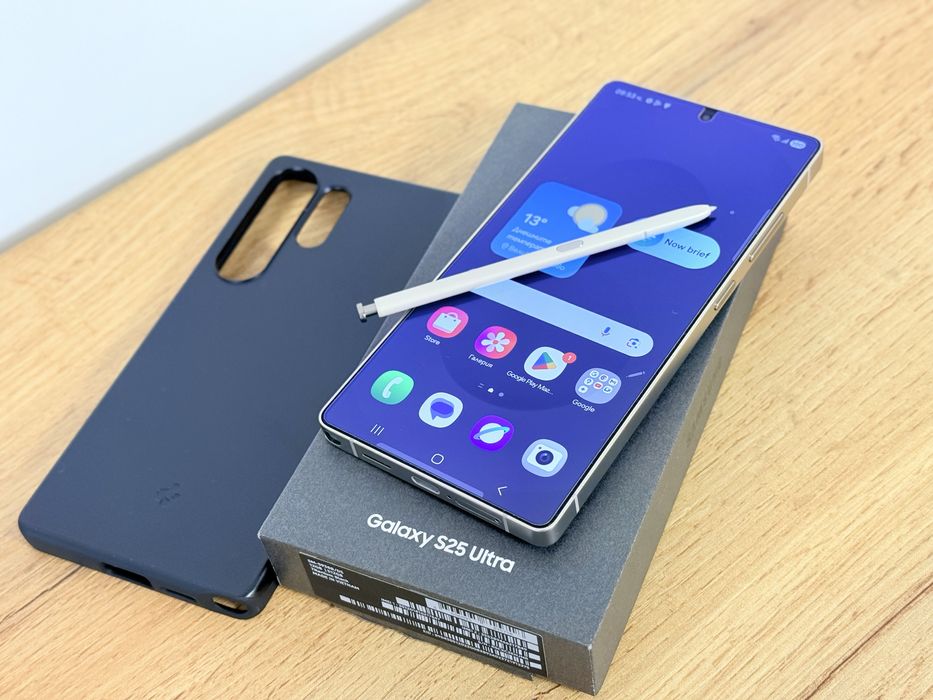 Samsung Galaxy S25 Ultra 512GB 39 зареждания!!!