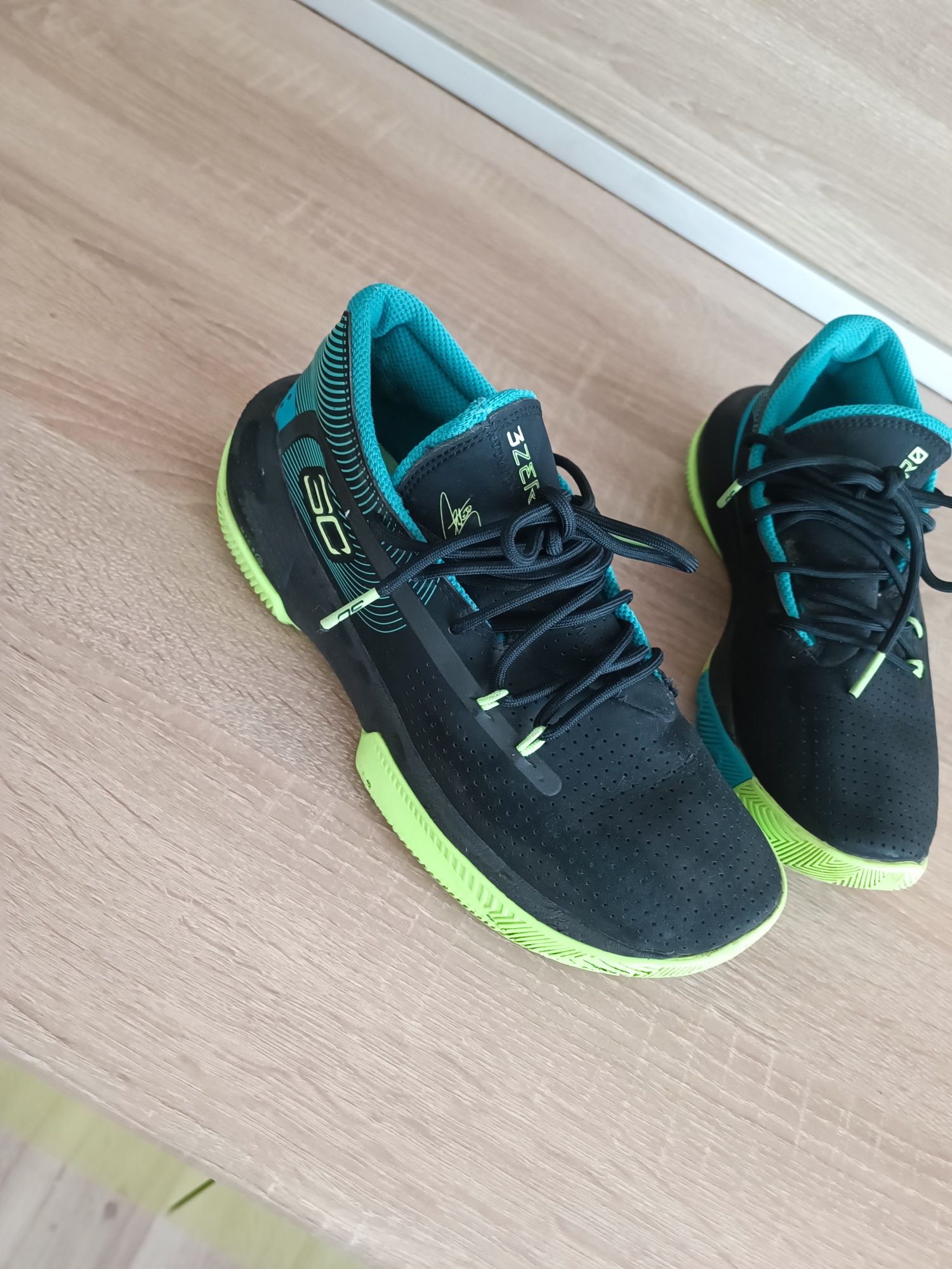 Puma 42. under armour 38