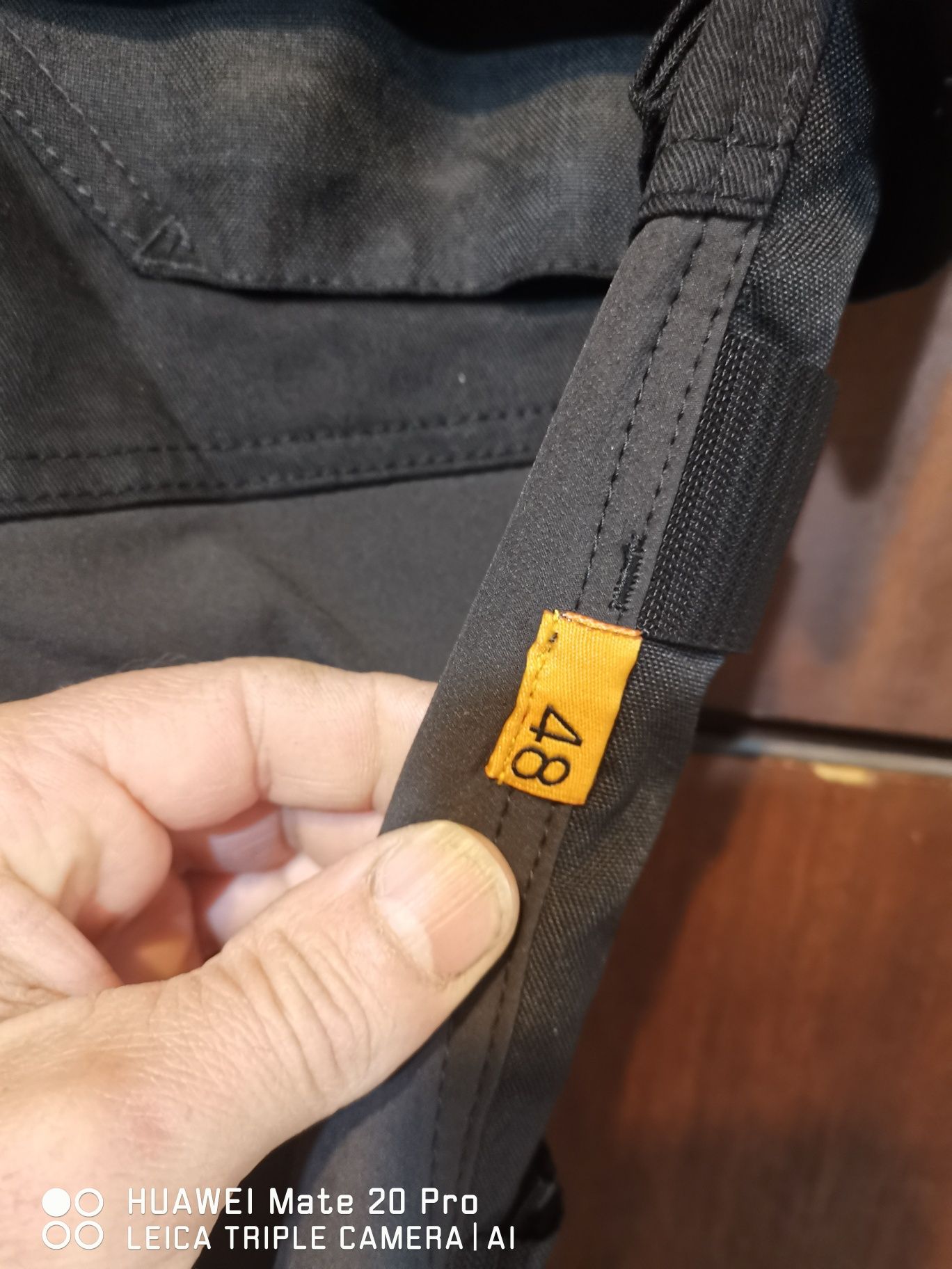 Snickers 6142, 48 номер. Нов.