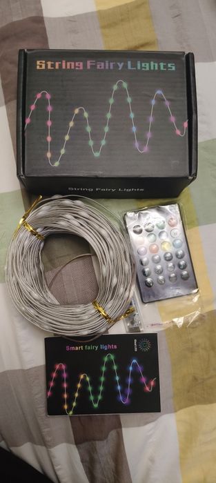 Instalatie LED, bandă RGB cu Bluetooth și aplicatie telefon