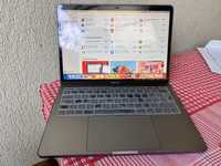 MacBook Pro 13” I5 2017