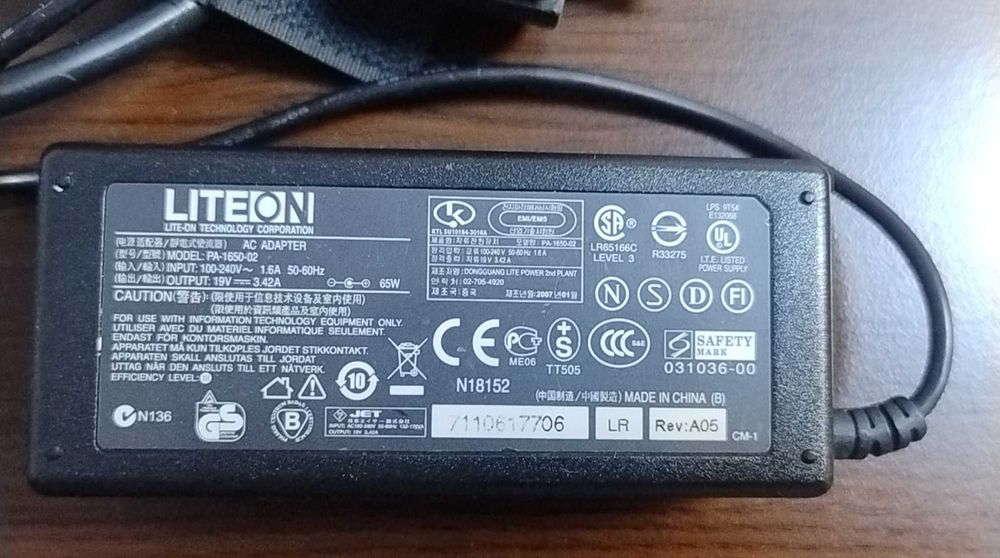 Adaptor laptop Lite-On