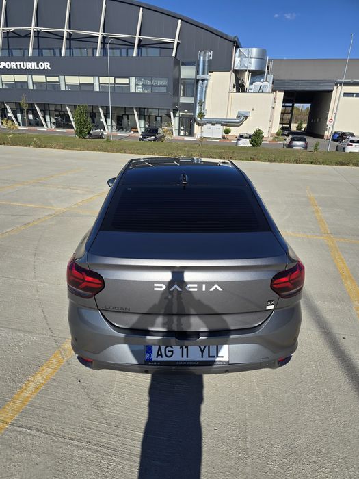 Vănd Dacia logan editie xx!