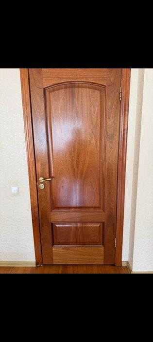 Дверь массив комплект