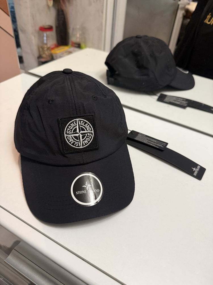 Шапки stone island