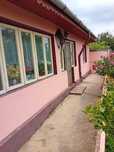 Vand casa din paianta si teren 700m