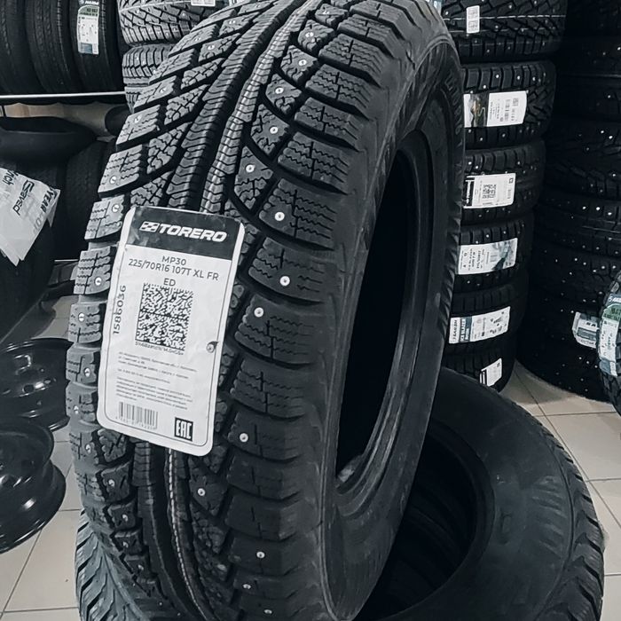 225/70 R16 Новые Шипованные