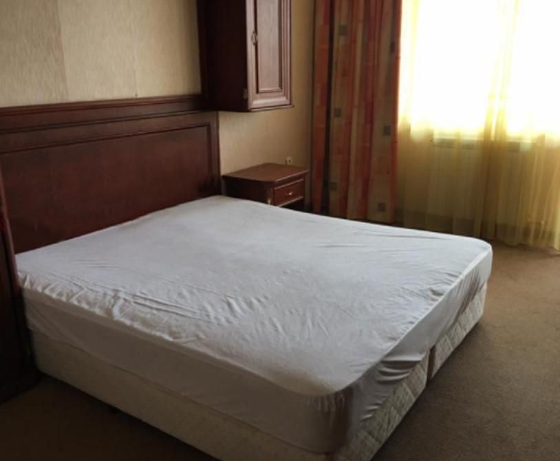Дава се под наем Тристаен апартамент в София, Витоша - 144 кв.м за 1050 € - Снимка #3