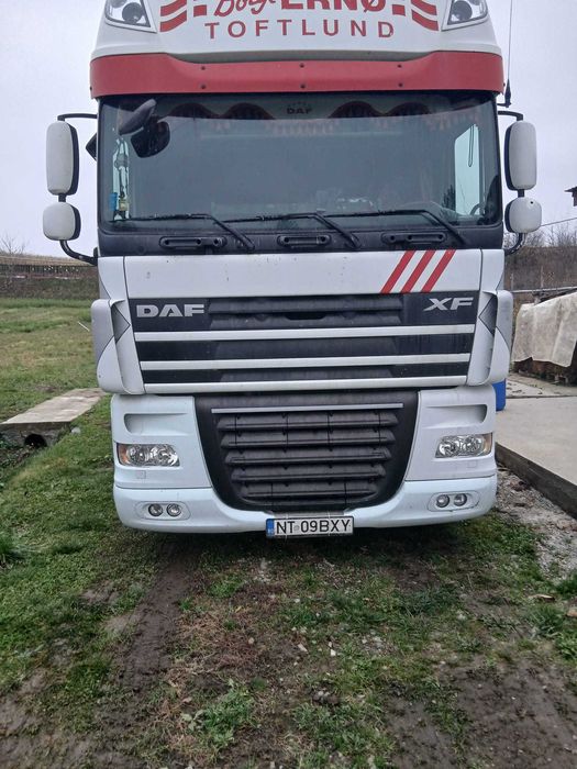 Cap tractor DAF XF 105 anul 2012