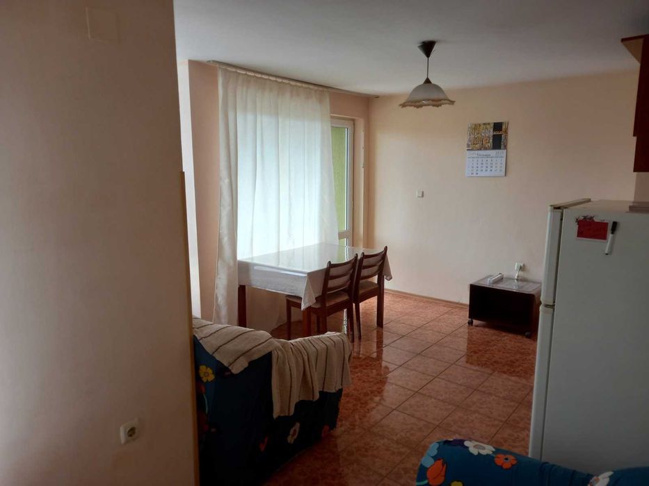 Продава се Двустаен апартамент в Варна, Лятно кино Тракия - 60 кв.м за 6 €/кв.м - Снимка #2