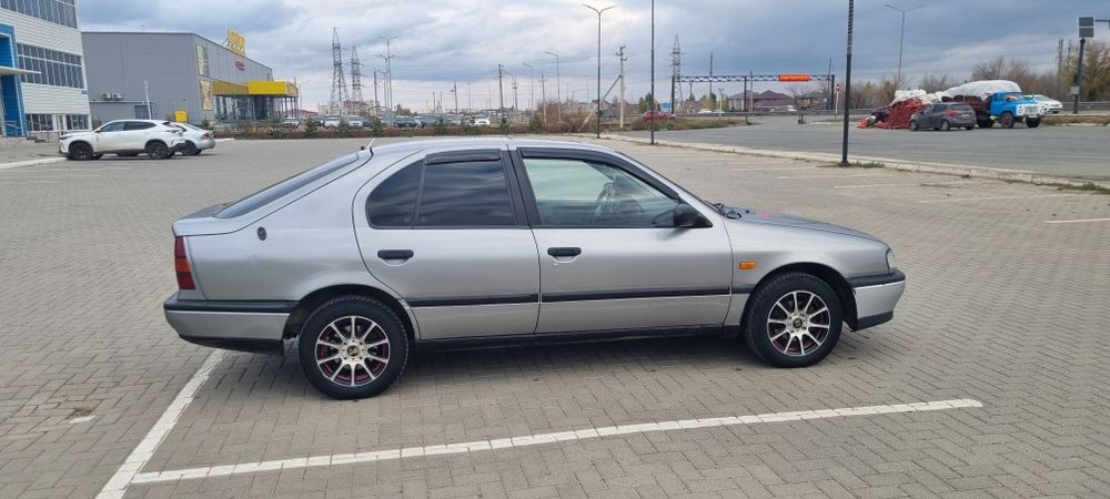 Продам ниссан примера газ бензин