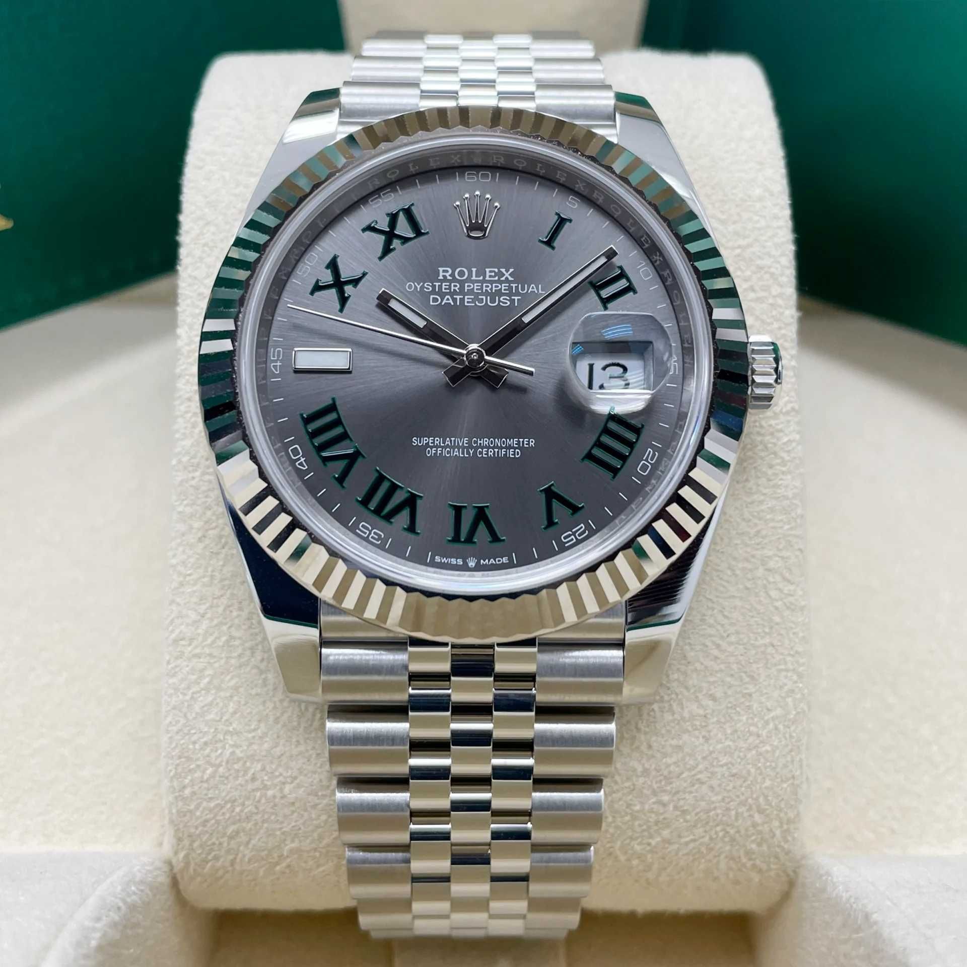 Rolex Datejust Silver Luxury-Automatic 41 mm Edition