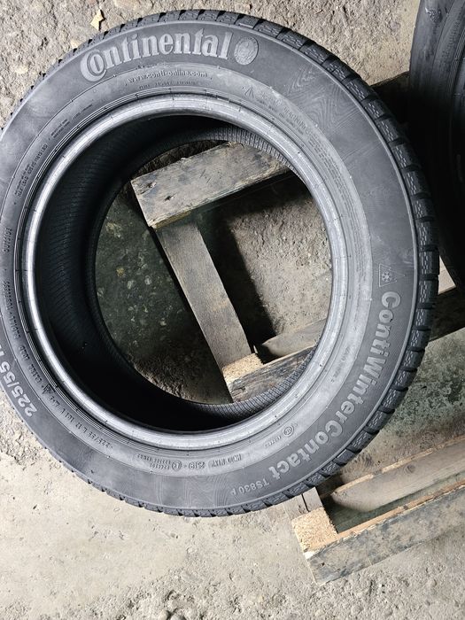 2 anvelope iarna 225 55 17 Continental