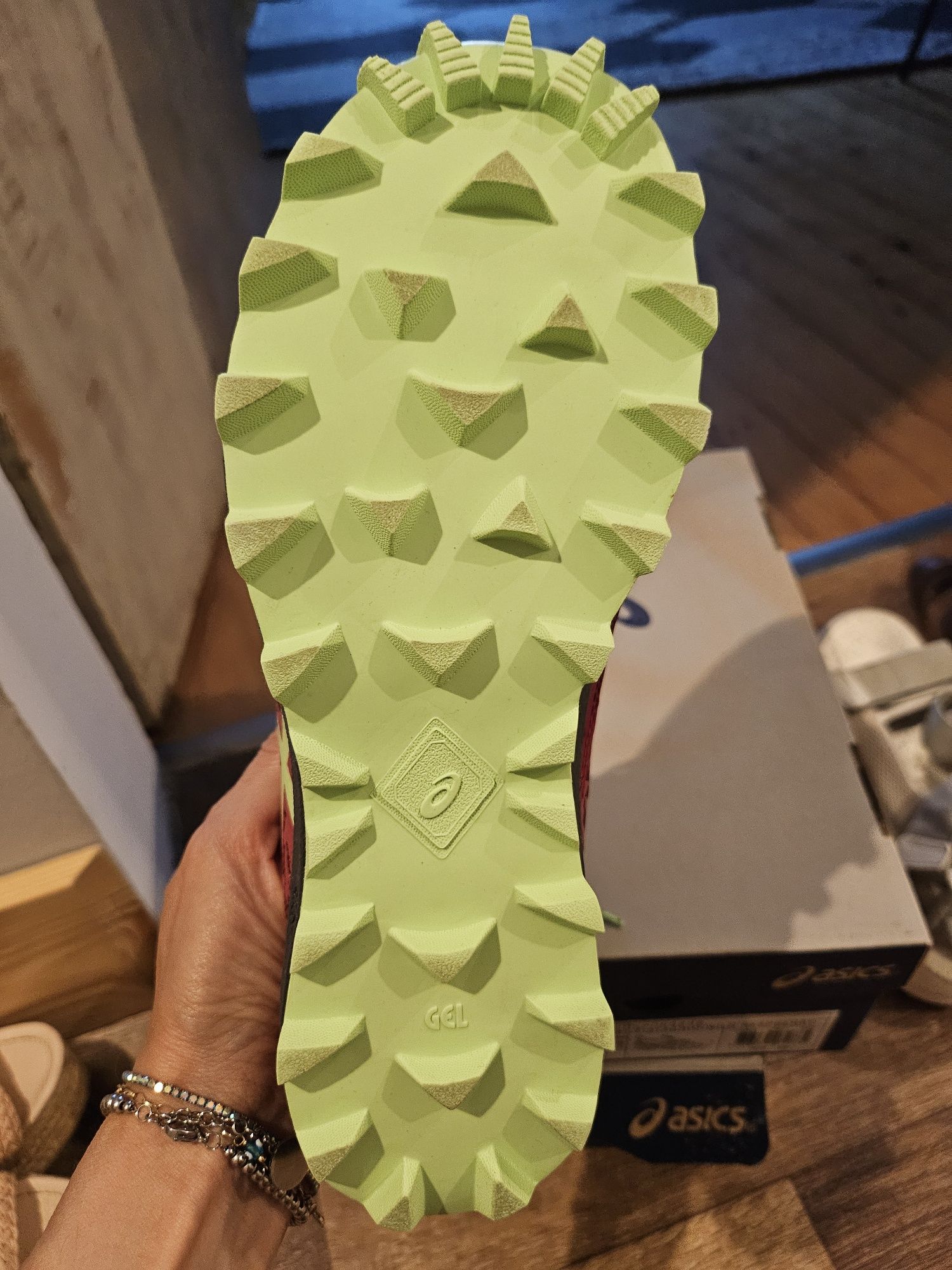 Асикс,  Asics, маратонки