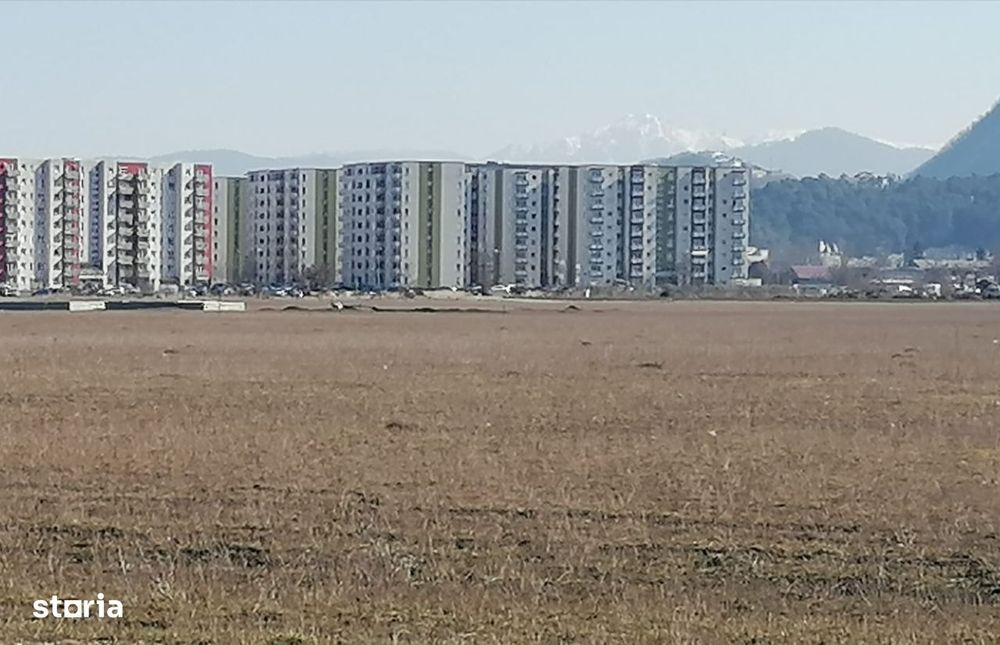 Teren intravilan cu PUZ pentru P+9E si functiuni complementare.