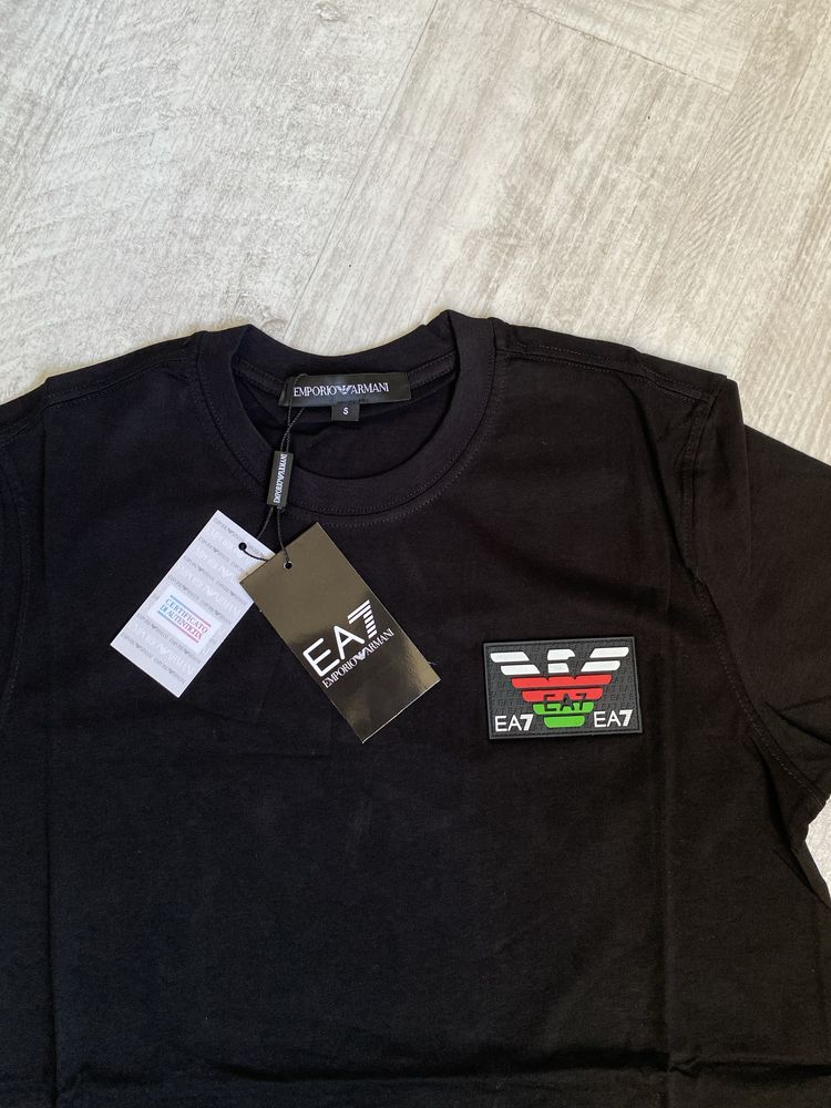 Tricou Emporio Armani