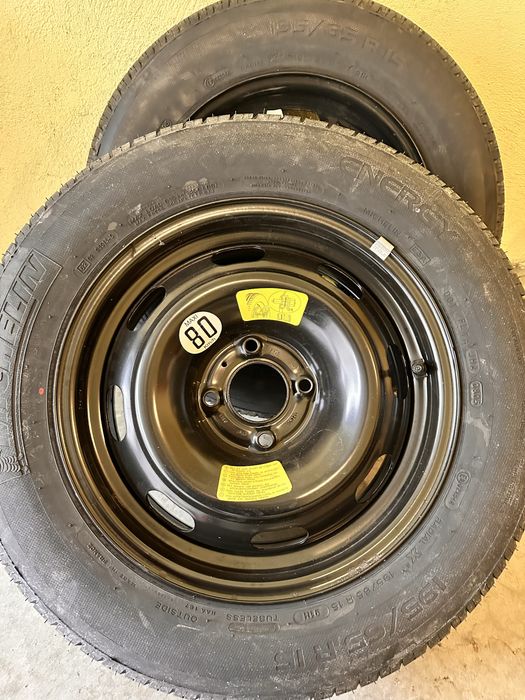 Нови гуми Michelin 195/65/15 с джанти резервни