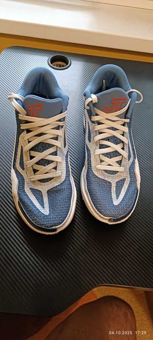 Маратонки запазени  NIKE