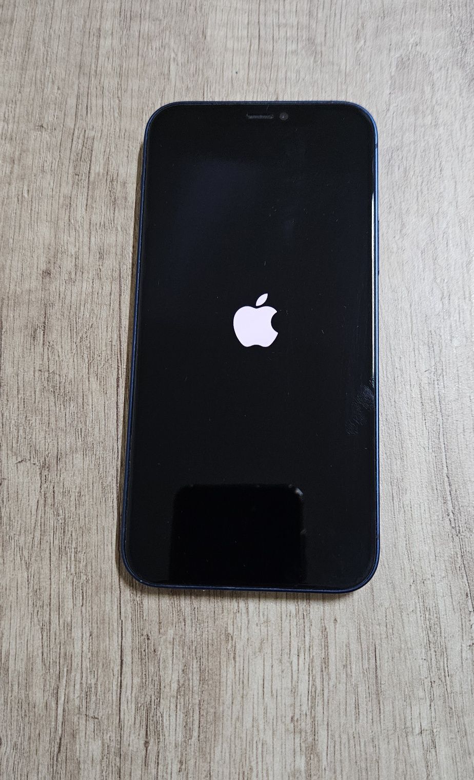 iPhone 12 64GB utilizat