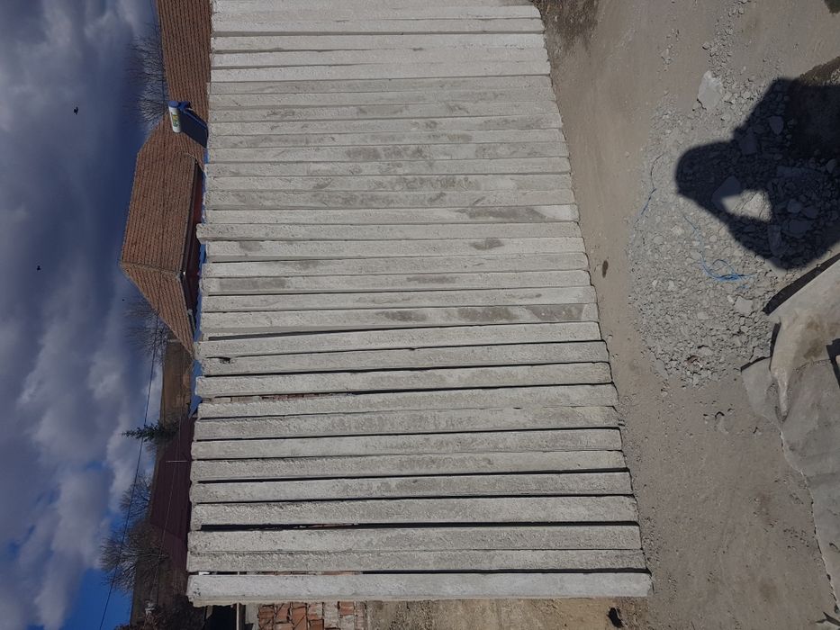 Vand stâlpi de beton cu armatura