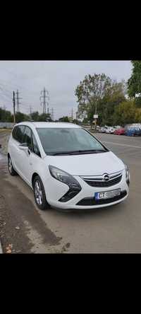 Opel Zafira C  Tourer 08.2013  1.6 diesel  136 cp 7 locuri