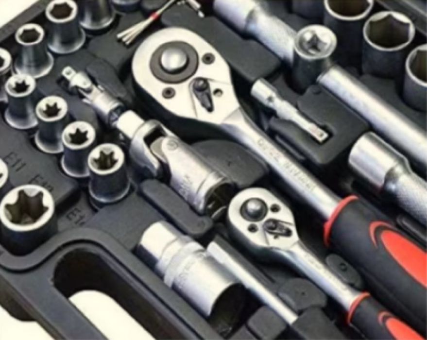 Професионален комплект гедоре 108 Части KRAFTROYAL 2060N