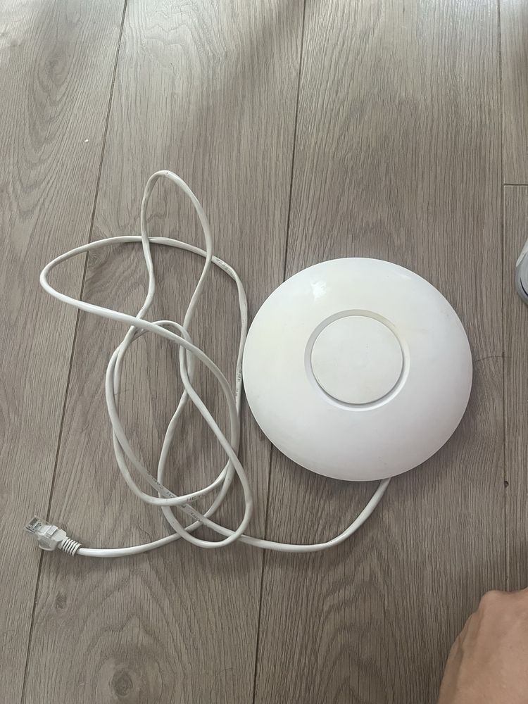 Точка доступа для вай фай UniFi AP AC LR (Ubiquiti)