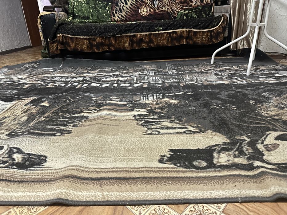 Ковёр 2/3м с петлями и брус прилагается,, можно использовать как пал